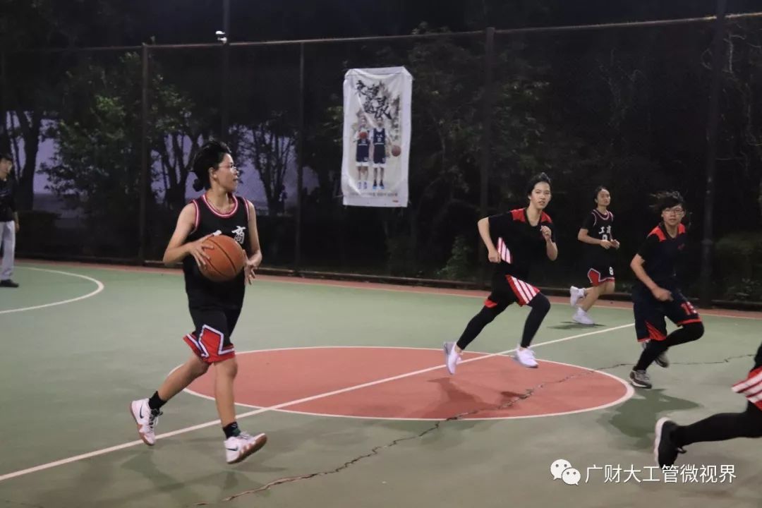 九游娱乐-南非女篮英勇争斗，成功挺进四强